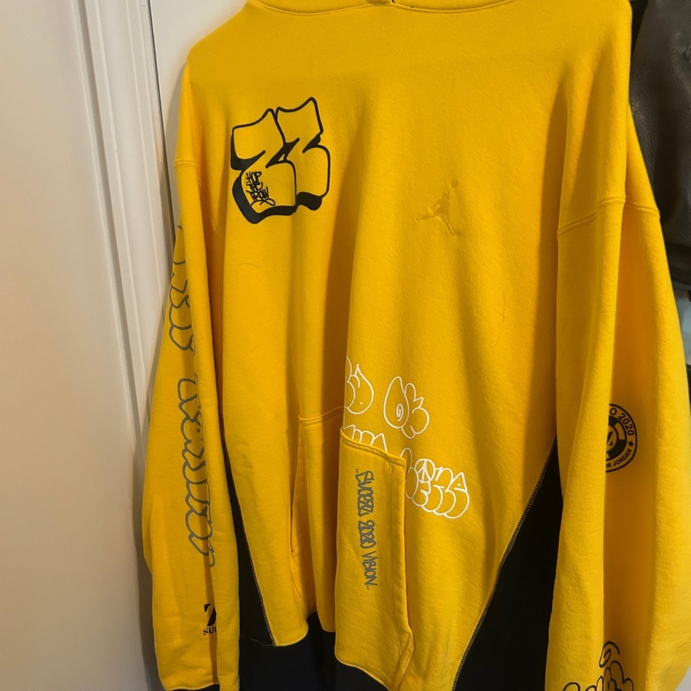 Yellow and Black Graphic Men's Sweater